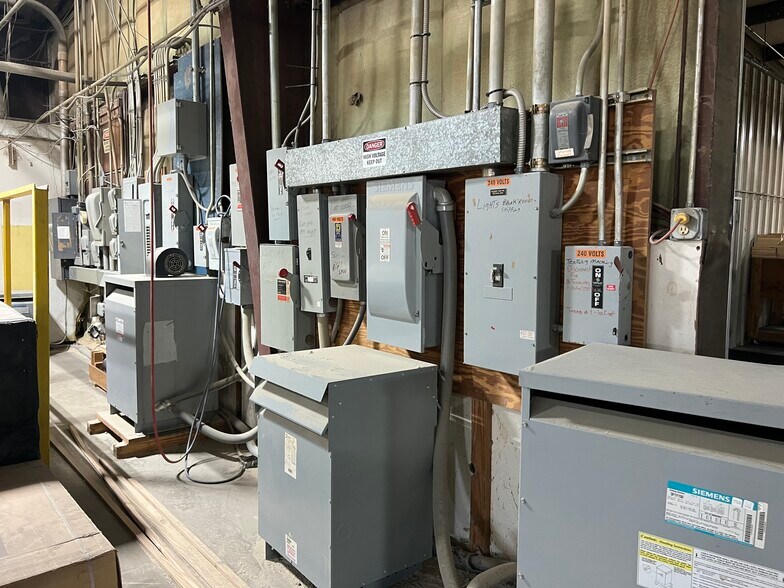 More Photos Of 601 Kellam Rd, Dublin Warehouse For Sale