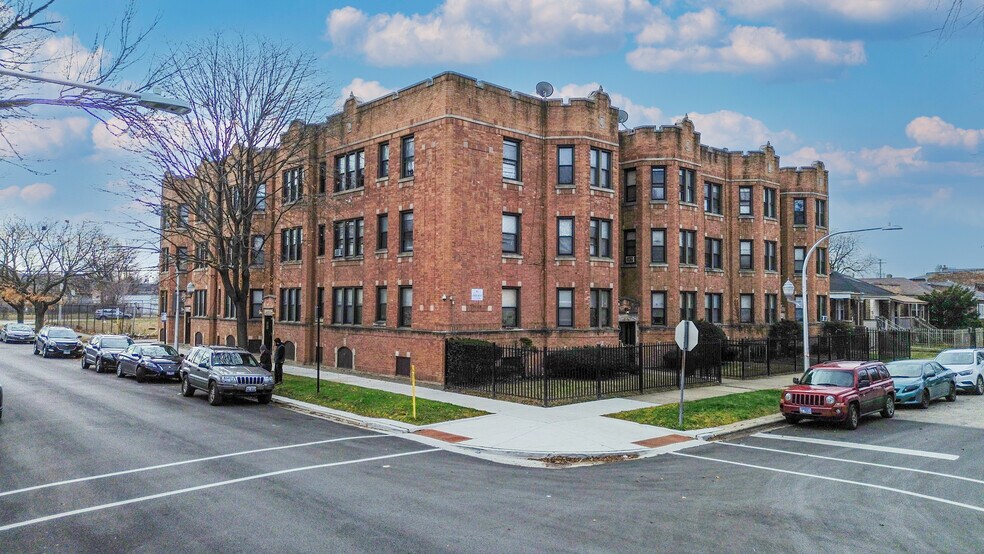 Primary Photo Of 1645-1653 E 74th Pl, Chicago Apartments For Sale