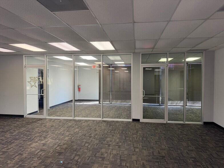More Photos Of 3880 Holcomb Bridge Road, Norcross Office For Sale