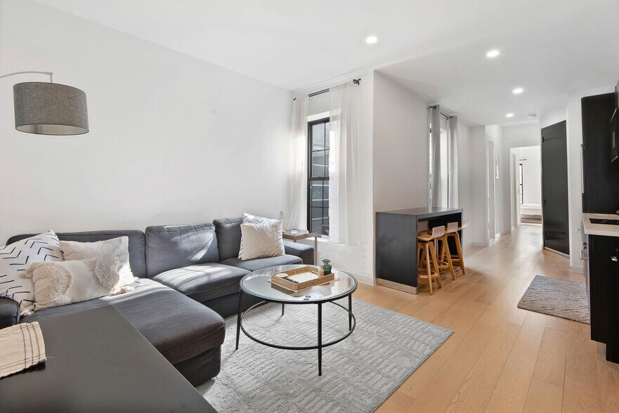 More Photos Of 53-17 Skillman Ave, Woodside Apartments For Sale