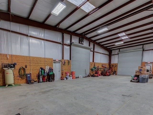 More Photos Of 4304 College Dr, Lufkin Office For Sale