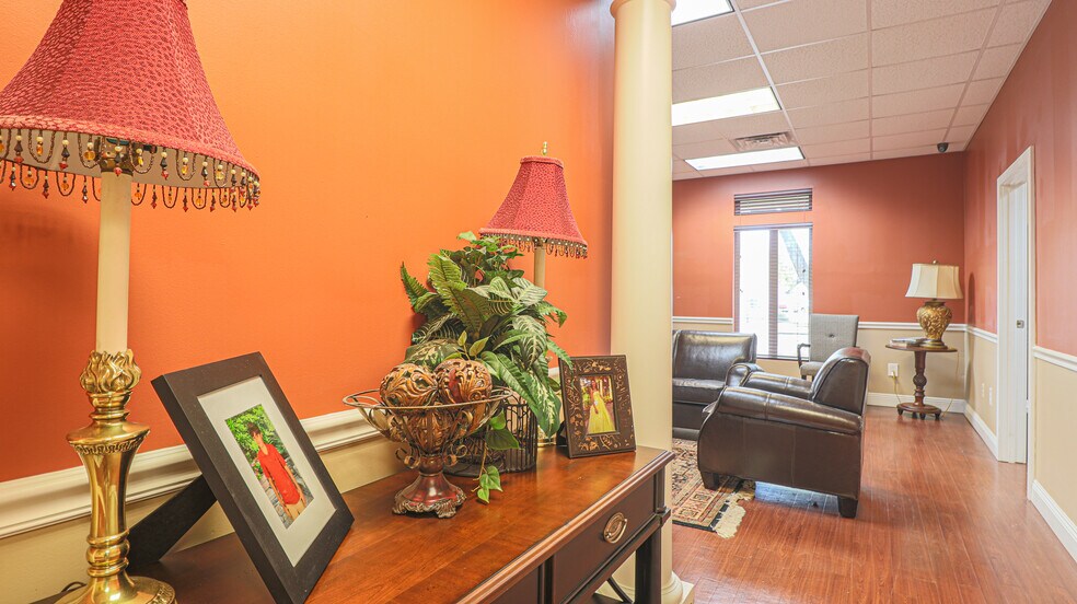 More Photos Of 2550 Marshall Rd, Biloxi Medical For Sale