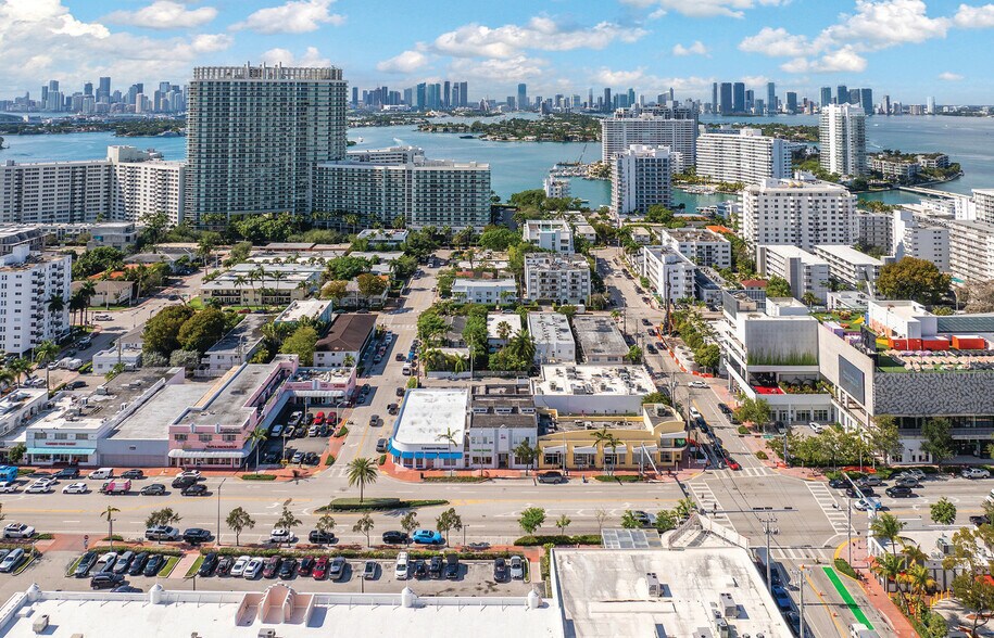 More Photos Of 1558 Alton Rd, Miami Beach Office For Sale