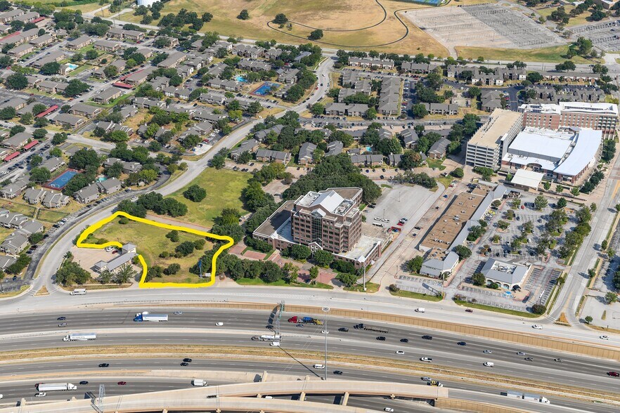 Primary Photo Of 8925 Airport Fwy, North Richland Hills Land For Sale