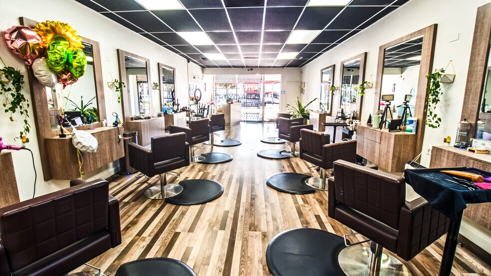 More Photos Of 14000-14006 Pioneer Blvd, Norwalk Storefront For Sale