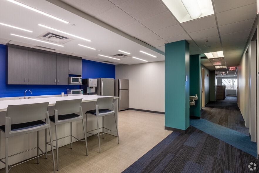 More Photos Of 1130 Route 22 E, Bridgewater Office For Sale