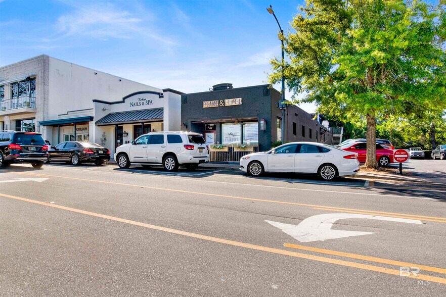 Primary Photo Of 61 N Section St, Fairhope Restaurant For Lease