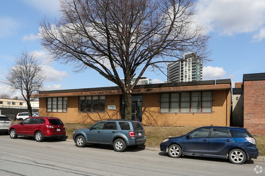 More Photos Of 89 Research Rd, Toronto Warehouse For Sale