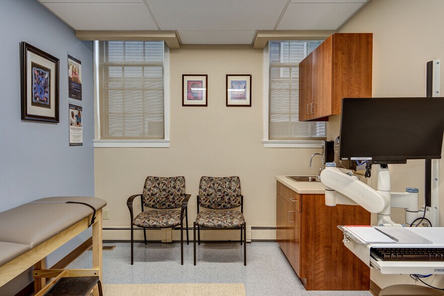 More Photos Of 80 Tanner St, Haddonfield Office For Sale