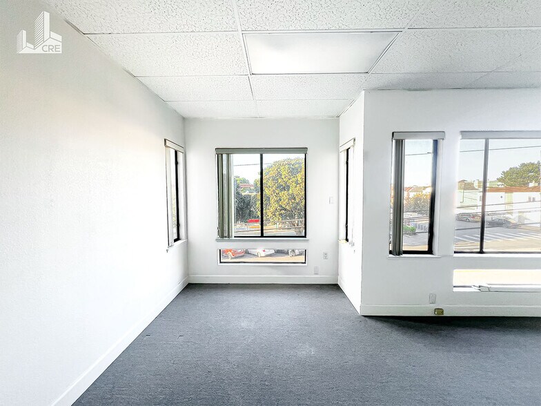 More Photos Of 2301-2323 Noriega St, San Francisco Medical For Sale