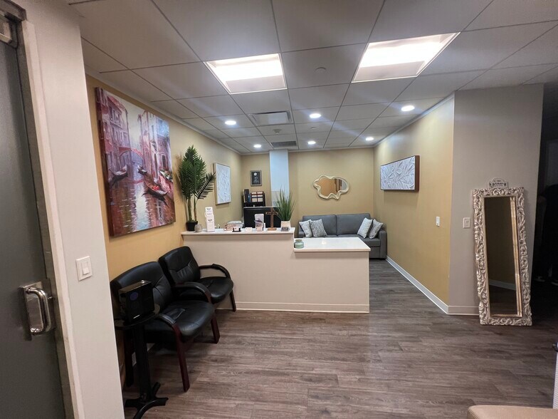 More Photos Of 3010 Westchester Ave, Purchase Office For Lease