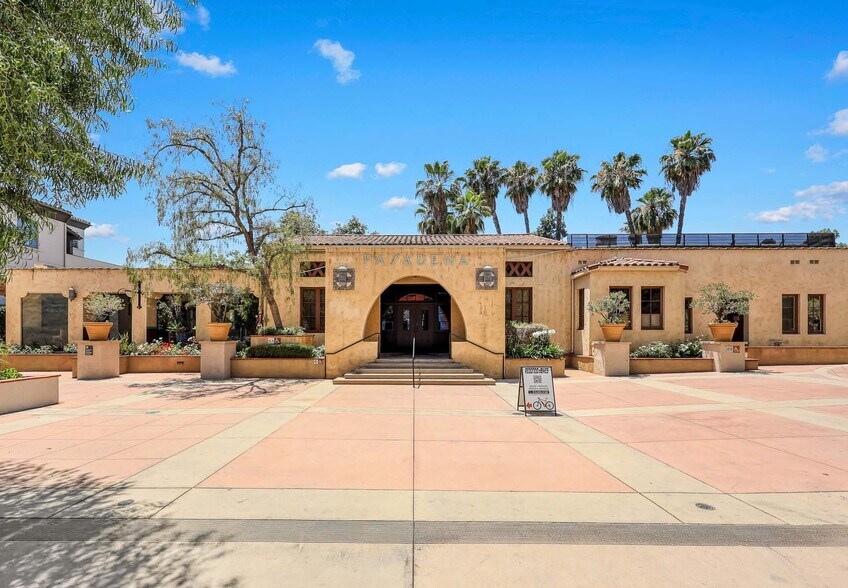 More Photos Of 260 S Raymond Ave, Pasadena Freestanding For Lease