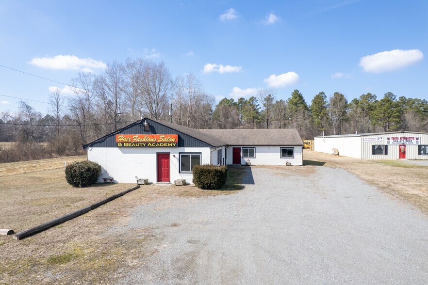 More Photos Of 7717 Richmond Tappahannock Hwy, Aylett Storefront Retail Office For Sale