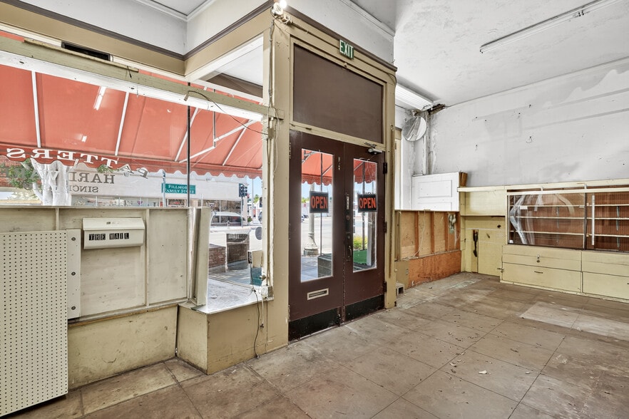 More Photos Of 360-362 Central Ave, Fillmore Storefront For Sale