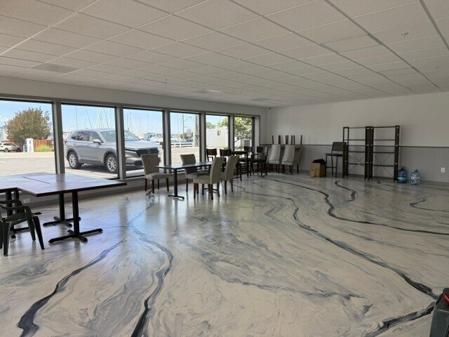 More Photos Of 1107 Turkey Point Rd, Edgewater Marina For Lease