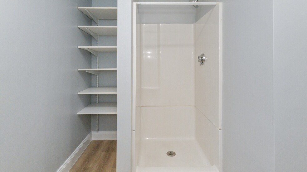 More Photos Of 104 Bridge Rd, Salisbury Loft Creative Space For Lease