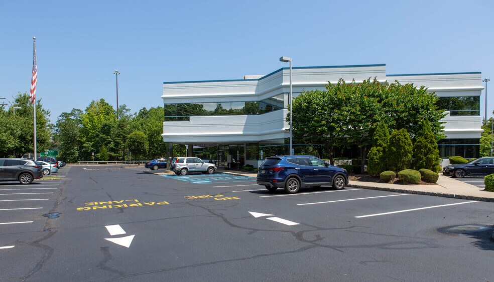 More Photos Of 745 Hope Rd, Eatontown Office For Lease