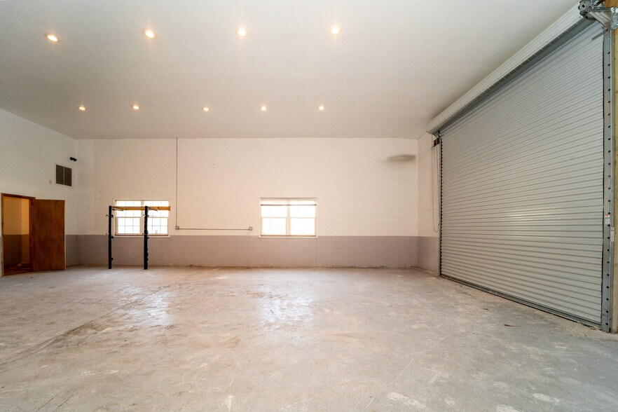 More Photos Of 5285 Big Oak Rd S, Saint Augustine Specialty For Lease