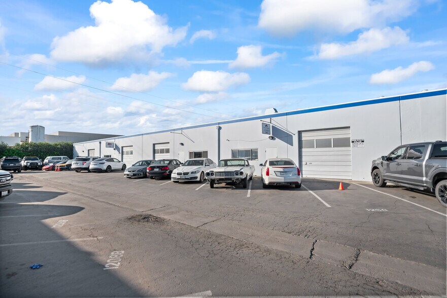 More Photos Of 1250 Norman Ave, Santa Clara Service For Sale