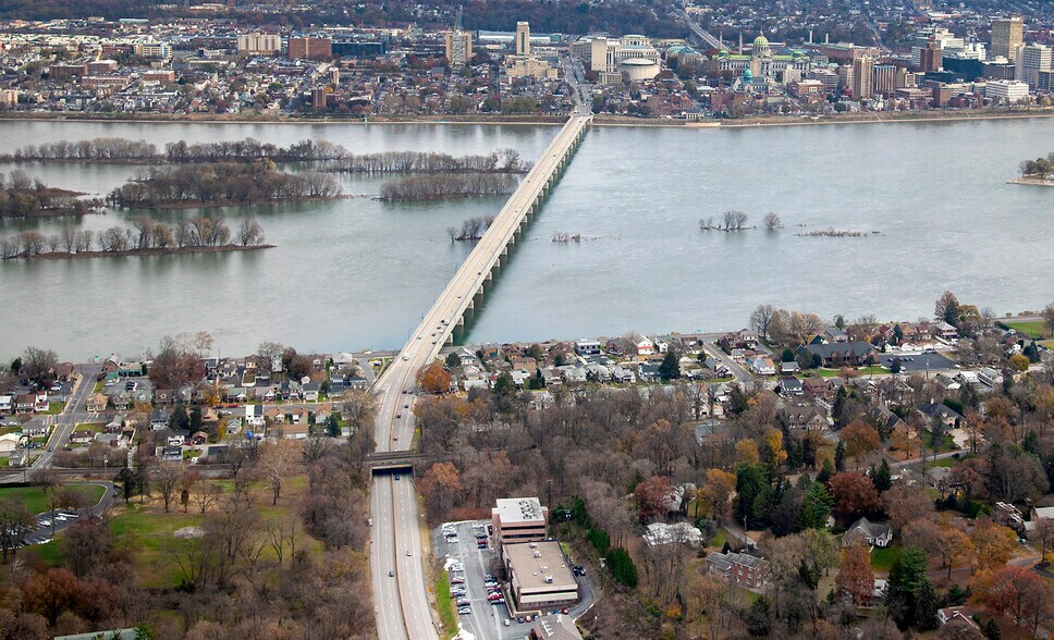 More Photos Of 1011 Mumma Rd, Wormleysburg Office For Lease