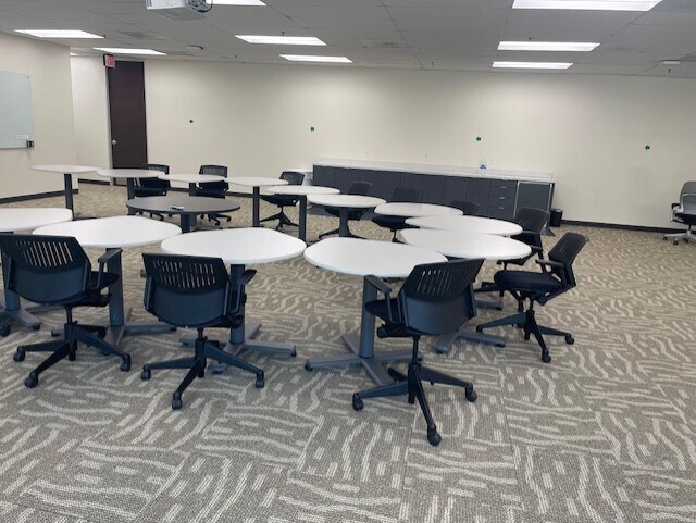 More Photos Of 2050 N Greenville Ave, Richardson Office For Sale