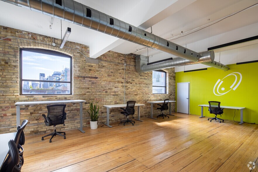More Photos Of 639 Queen St W, Toronto Office For Lease