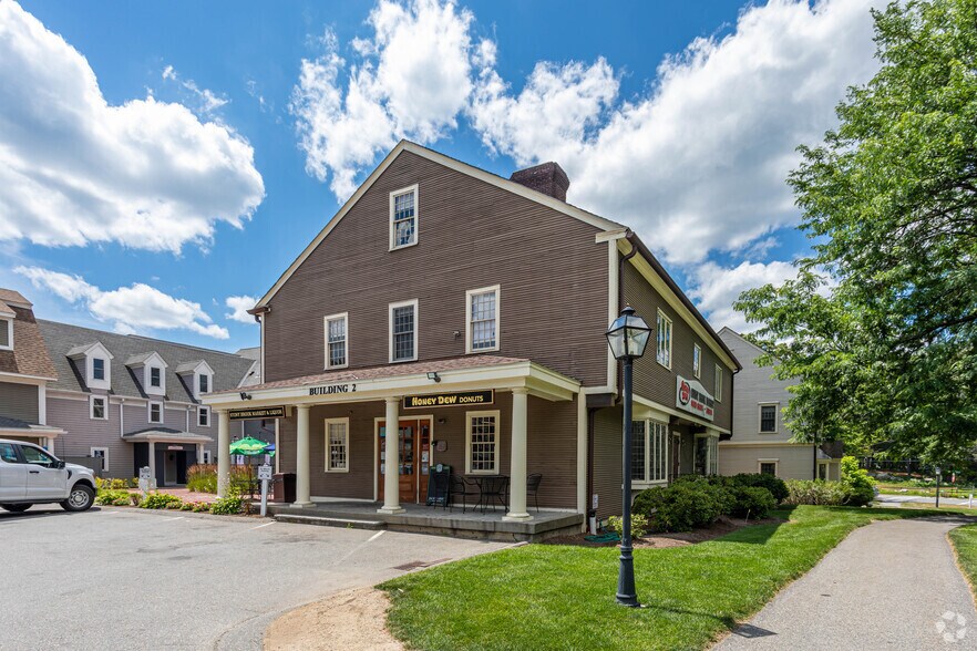 Primary Photo Of 29 Hudson Rd, Sudbury General Retail For Lease