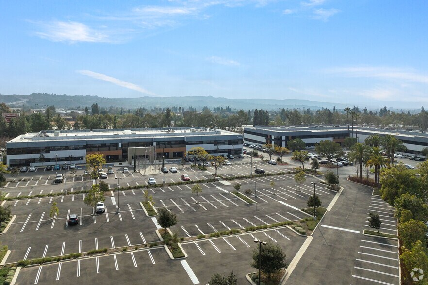 More Photos Of 924 Overland Ct, San Dimas Office For Lease