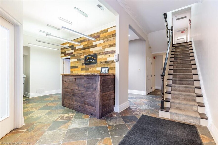 More Photos Of 21 Bold St, Hamilton Office Residential For Lease