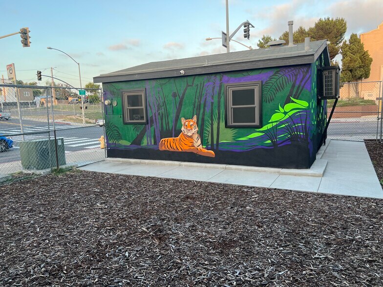 More Photos Of 3193 Imperial Ave, San Diego Freestanding For Sale