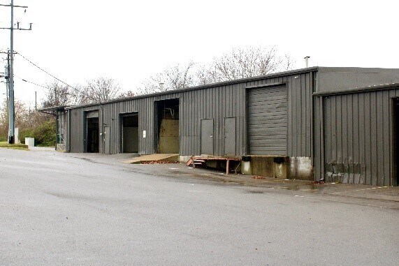 More Photos Of 199 Spence Ln, Nashville Warehouse For Lease