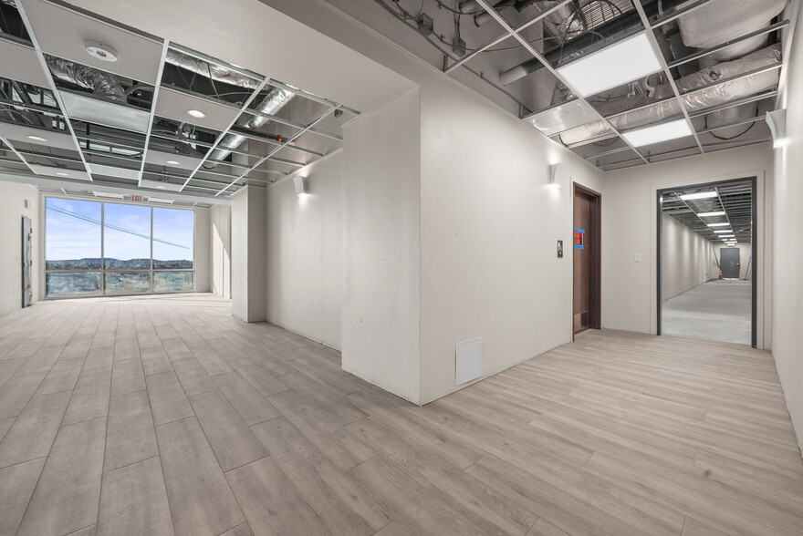 More Photos Of 3011 Flintrock Rd, Lakeway Medical For Sale