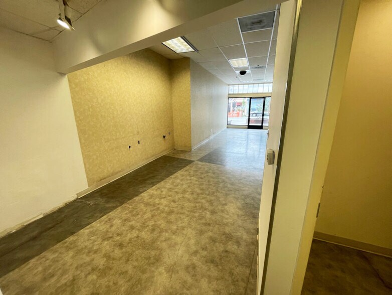 More Photos Of 721 Irving St, San Francisco Storefront Retail Residential For Lease