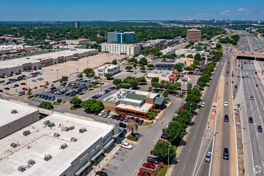 More Photos Of NW Loop 410 @ Blanco Rd, San Antonio Unknown For Lease