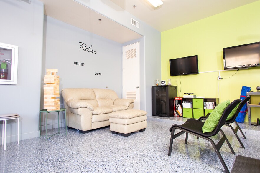 More Photos Of 7500 E Pinnacle Peak Rd, Scottsdale Loft Creative Space For Lease