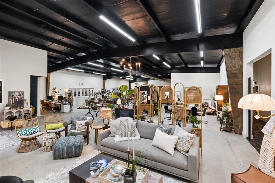 More Photos Of 20 2nd Ave E, Kalispell Office For Sale