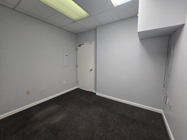 More Photos Of 359 Centre St, Nutley Office For Sale