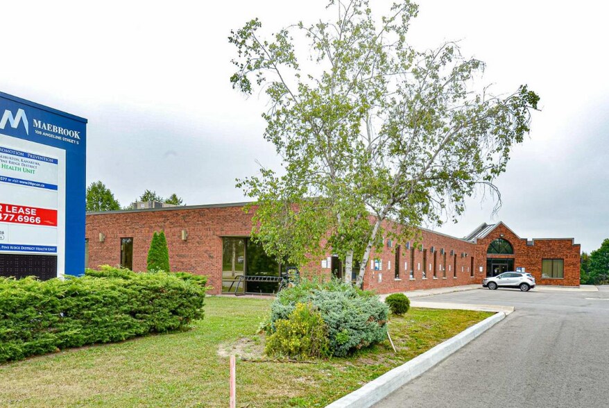 More Photos Of 108 Angeline St, Lindsay Rehabilitation Center For Lease