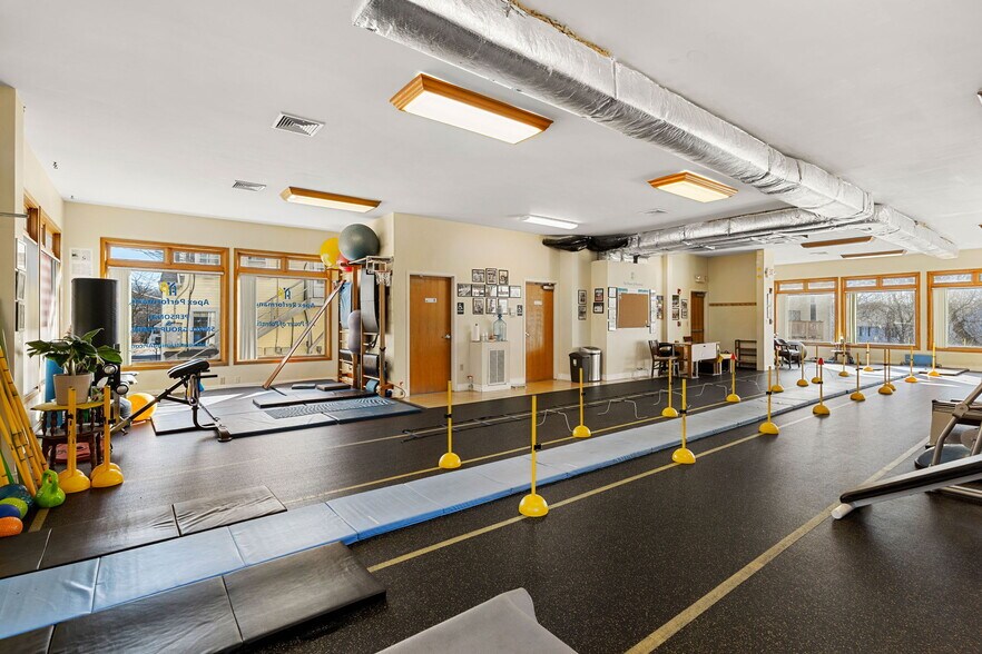 More Photos Of 136 Main St, Acton Unknown For Lease