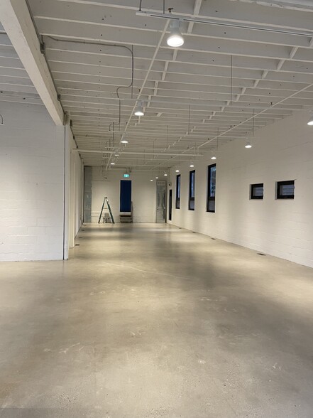 More Photos Of 83-91B Walnut Av, Toronto Office For Sale