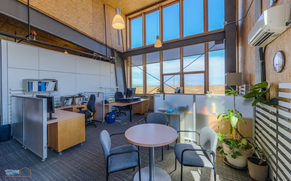 More Photos Of 101 S Taylor Ave, Louisville Warehouse For Lease