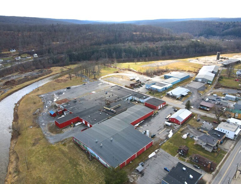 More Photos Of 11 Gillis Ave, Ridgway Manufacturing For Sale