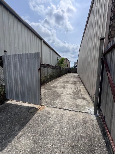 More Photos Of 2218 Fayette St, Kenner Land For Lease