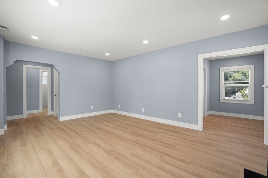 More Photos Of 315 Grand Blvd, San Mateo Apartments For Sale