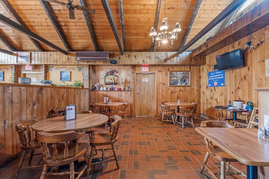 More Photos Of 322 NH Route 104, New Hampton General Retail For Sale