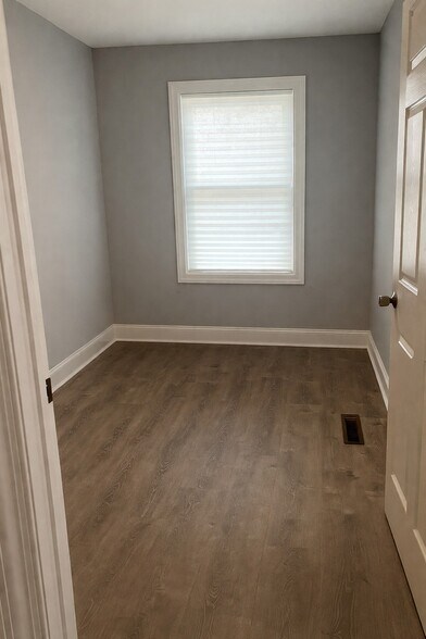 More Photos Of 9 Franklin St, Morristown Office For Lease