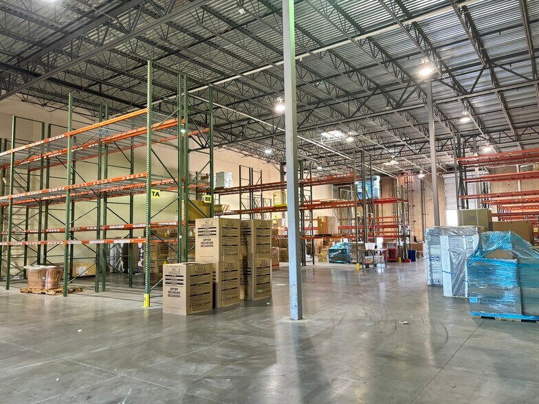 More Photos Of 501 NE 122nd St, Oklahoma City Warehouse For Lease