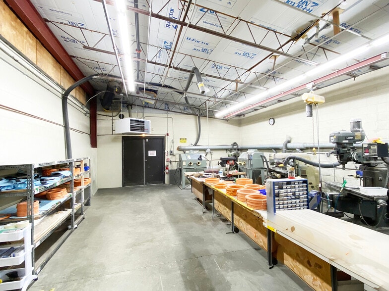 More Photos Of 29 Diana Ln, Dracut Industrial For Sale