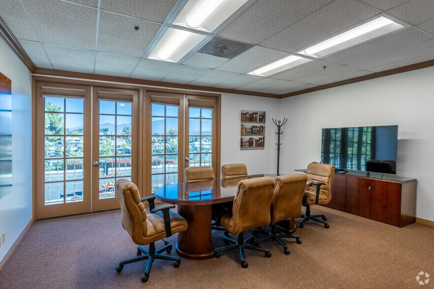 More Photos Of 23120 Alicia Pky, Mission Viejo Medical For Lease