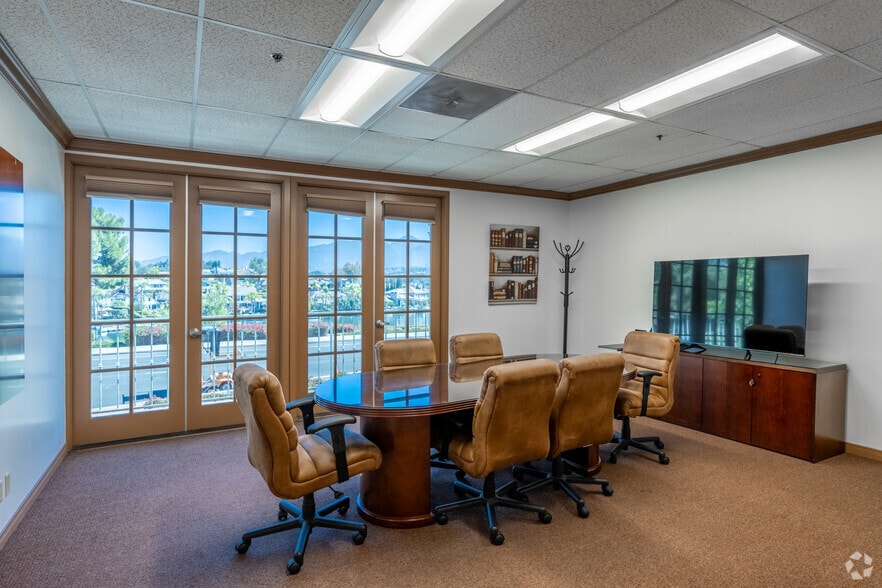 More Photos Of 23120 Alicia Pky, Mission Viejo Medical For Lease